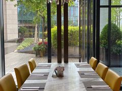 -上海虹桥西郊假日酒店