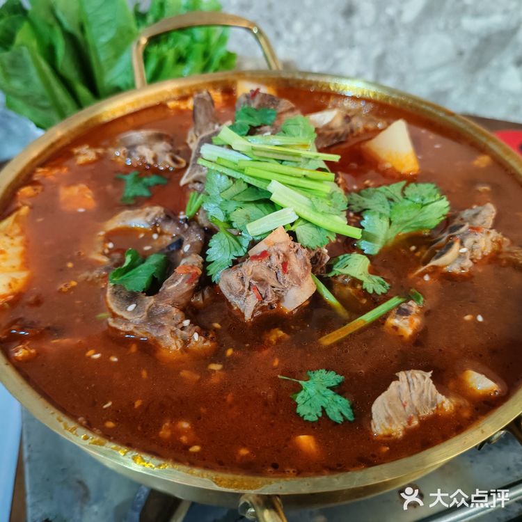 没吃之前我以为是羊和蝎子