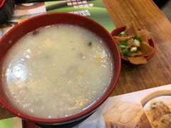 皮蛋瘦肉粥-添好运点心专门店(深水埗店)