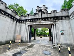 -上海市龙华烈士陵园