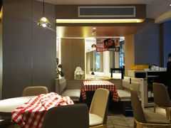 大堂-西贝莜面村(上海百联西郊店)