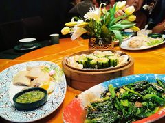 -粤·向群饭店(麓景路店)