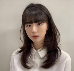 -米娜护肤造型
