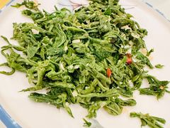-鑫巴蜀小镇 · 水煮鱼专研店(玉桥店)