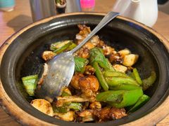 啫啫牛蛙煲-常来小聚·广州非遗传承餐厅(地王广场店)