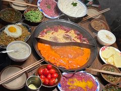 -萍姐火锅·公路夜市(武汉首店)