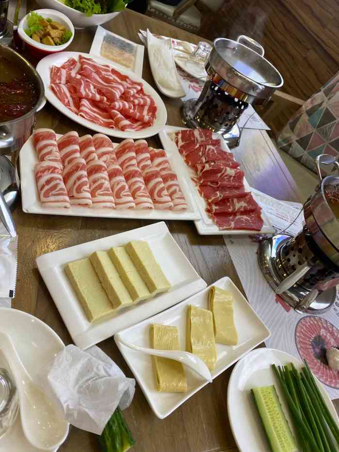 京福华肥牛火锅(龙江店)-"还有优惠券就去了,上次十一去的时候的经验.