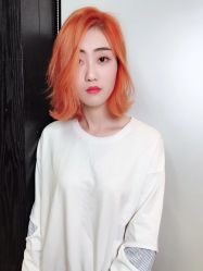 -苑苑发型设计