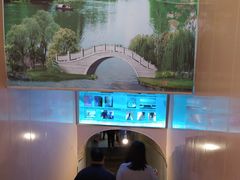 -洞庭洲·防空洞火锅·烧烤·铜锅涮肉(新百广场店)