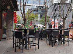 -BOURBON 玻本美式餐厅酒吧(虹桥新天地店)