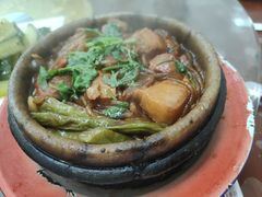 -石锅坛肉(广场店)