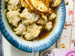 鲜肉小馄饨-梦花街馄饨店(中华苑店)