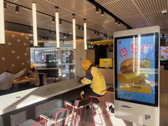 -麦当劳(湖光北街店)