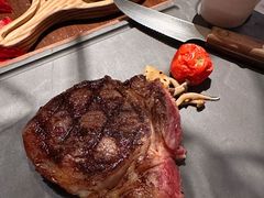 欧康纳草饲肉眼牛排-恰餐厅及酒吧 CHAR Bar & Grill (北京丽都皇冠假日店)