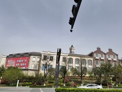 -王府井奥莱临潼小镇(临潼店)