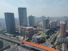 -上海龙之梦万丽酒店