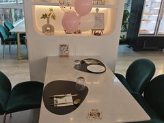 -ins森林童话餐厅coffee&bistro