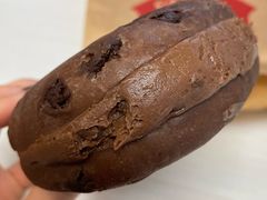 微笑贝果·低糖黑巧-Tims天好咖啡·贝果(东方广场店)