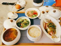 -安雅国际月子会所(拱北森宇富通店)