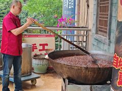 -城墙拐拐火锅(三峡广场黑金冠店)