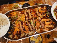 -老东镇啤酒屋海鲜加工·蒸汽海鲜·海鲜烧烤(台东店)