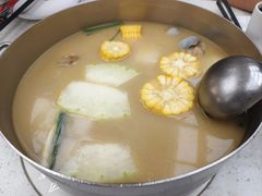 -肥仔文澳门猪骨煲(南京西路店)