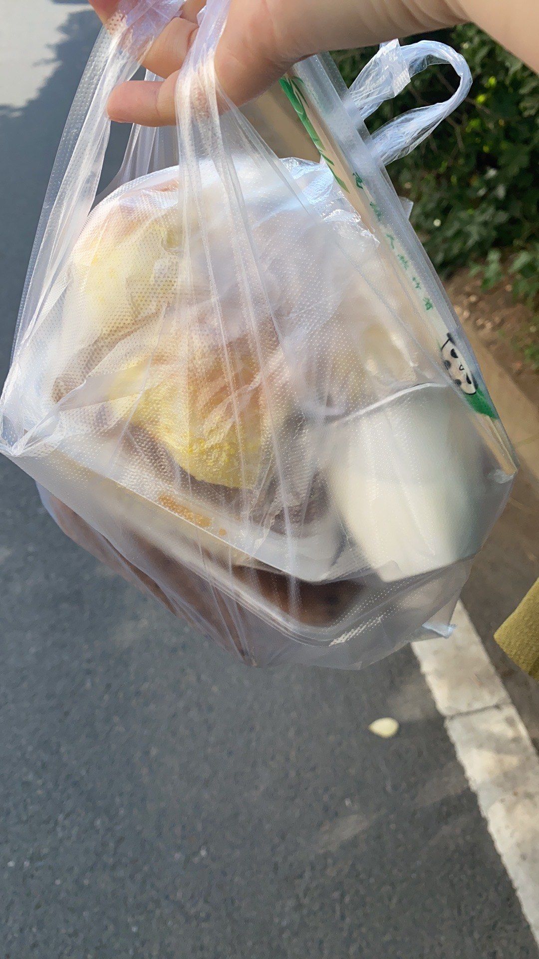 0元玩转这座城食堂的早饭,2块钱,打包盒0