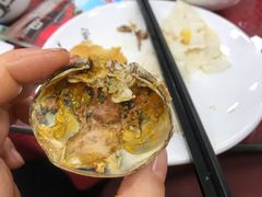 -巩本明鱼屋子