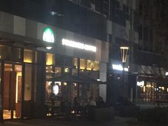 -星巴克(真如星光耀广场店)