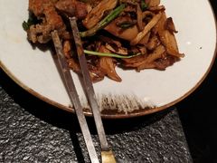 铁串羊肉串-丝路金桃·新疆菜(徐汇店)