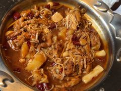 -胖哥俩肉蟹煲(上海悦荟广场店)