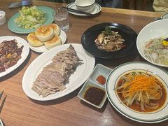 -贯贯吉·清真餐厅(浙江中路店)