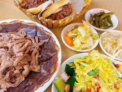 -闫家驴肉老店(华电一校店)