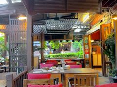 -Phensiri Thai Restaurant