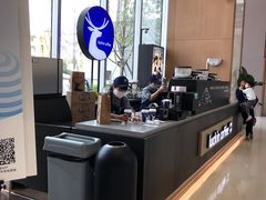 大堂-瑞幸咖啡(绿地锦峰大厦店)