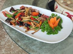 -原林野山菌火锅·炒菌(关上野生菌一条街店)