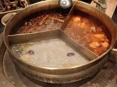 -湊湊火锅·茶憩(打浦桥日月光店)