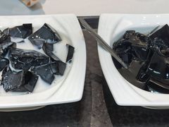 招牌椰汁龟苓膏-梧州双钱龟苓膏(丽港航母店)