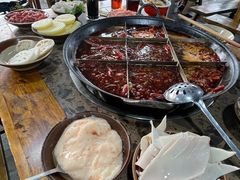 -正南齊北重庆老火锅(光华村直营店)