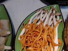 -一叶一世界·素食餐厅(锦华万达店)