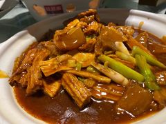 牛筋腩焖支竹-旺顺阁鱼头泡饼(常营店)