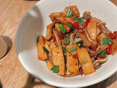 -聚鑫朋酸菜肥肠(文艺路口店)