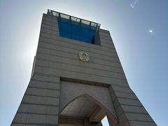 -霍尔果斯国门景区
