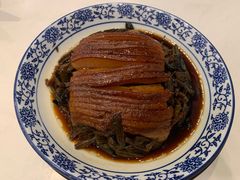 -巢香扣肉馆
