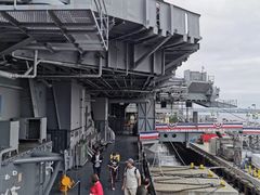 -中途岛号航空母舰博物馆
