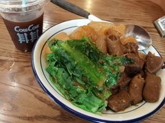 -CowCow其其·牛杂咖啡公司(六运店)