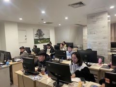 -金夫人化妆摄影职业培训学校