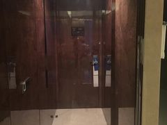 -广州天河希尔顿酒店