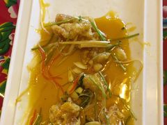 特色锅包肉-闯关东东北农家菜(崂山石老人店)