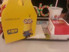 -麦当劳(卫星广场店)